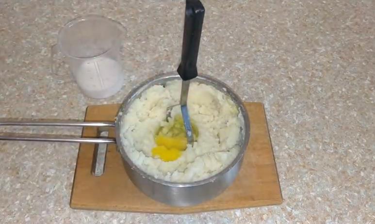 addfc18ba54730e61213a46d30630a70 Картопляна запіканка з фаршем в духовці — рецепти смачною запіканки з картоплі