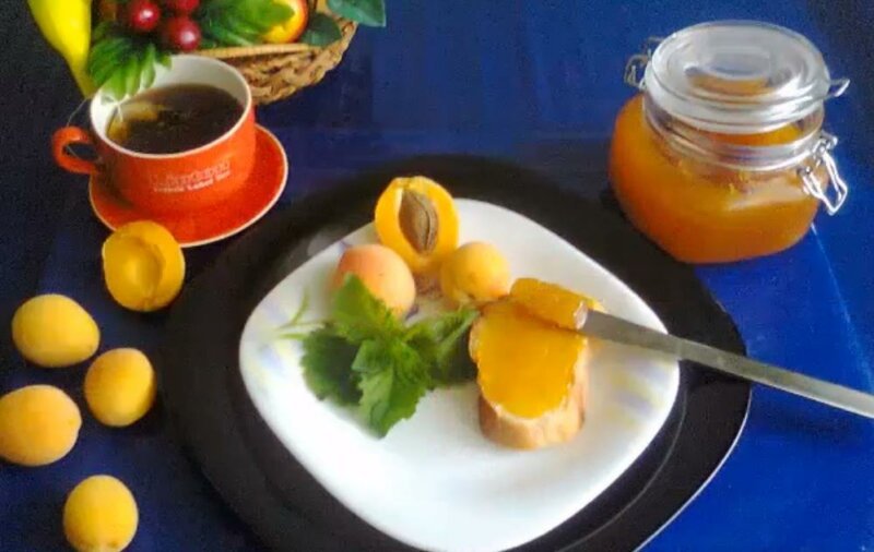 b2e473b7b3462ec83579b4380f5550dd Варення з абрикосів: прості рецепти смачного густого абрикосового джему