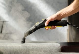 bc55334df9a2e07bb0544cdcc83bc8c2 Як почистити меблі в домашніх умовах від бруду