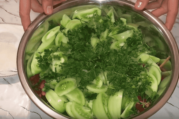 zelenye pomidory na zimu – samye prostye i vkusnye recepty128 Зелені помідори на зиму – найбільш прості і смачні рецепти