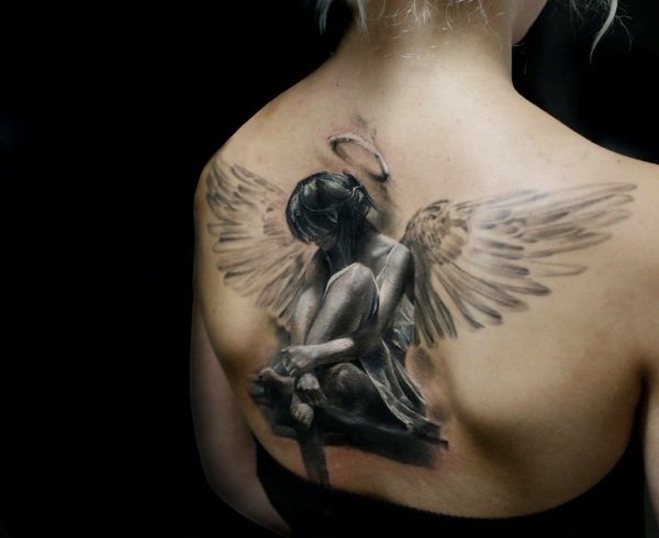 42a01753a1a085317ee1d825ab62f799 Татуювання на спині для дівчат. Фото, ескізи, написи з перекладом, крила