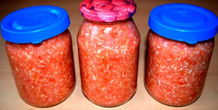 adzhika iz pomidor i chesnoka: klassicheskie recepty na zimu10 Аджика з помідор і часнику: класичні рецепти на зиму