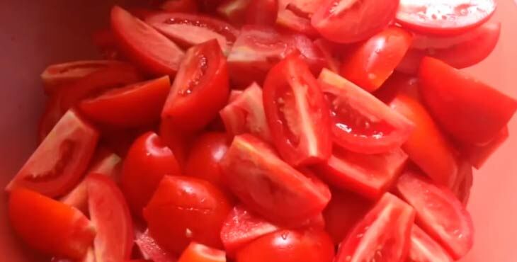 adzhika iz pomidor i chesnoka: klassicheskie recepty na zimu3 Аджика з помідор і часнику: класичні рецепти на зиму