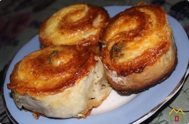  Самі смачні булочки з сиру в духовці — рецепт на дріжджах