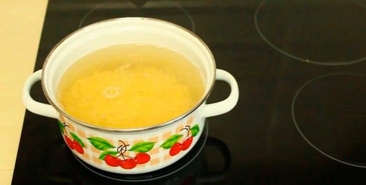gorokhovyjj sup s kopchenostyami   8 klassicheskikh receptov111 Гороховий суп з копченостями — 8 класичних рецептів