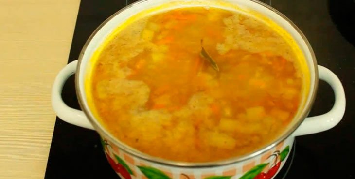 gorokhovyjj sup s kopchenostyami   8 klassicheskikh receptov116 Гороховий суп з копченостями — 8 класичних рецептів