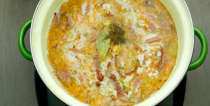 gorokhovyjj sup s kopchenostyami   8 klassicheskikh receptov78 Гороховий суп з копченостями — 8 класичних рецептів