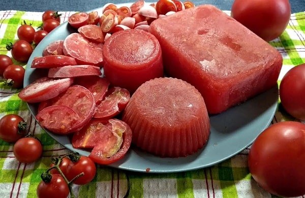 kak zamorozit pomidory na zimu svezhimi, v domashnikh usloviyakh74 Як заморозити помідори на зиму свіжими, в домашніх умовах
