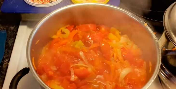 lecho iz perca i pomidor na zimu: recepty palchiki oblizhesh302 Лечо з перцю і помідорів на зиму: рецепти пальчики оближеш