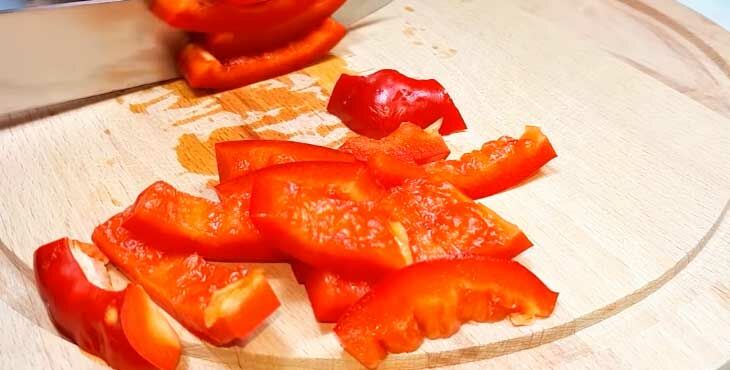 lecho iz perca i pomidor na zimu: recepty palchiki oblizhesh318 Лечо з перцю і помідорів на зиму: рецепти пальчики оближеш