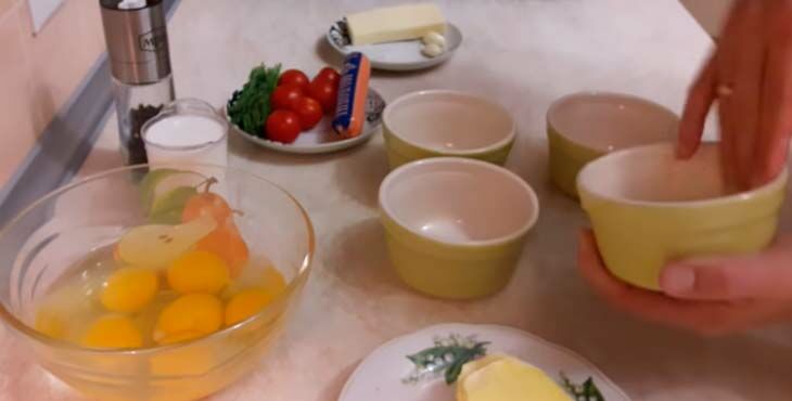 omlet v dukhovke: 7 receptov pyshnogo omleta, kak v detskom sadike240 Омлет в духовці: 7 рецептів пишного омлету, як у дитячому садку