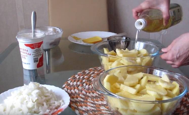 036e06b20fcdc712d89bf764af9995ad Куряче філе з картоплею в духовці: 5 найсмачніших рецептів