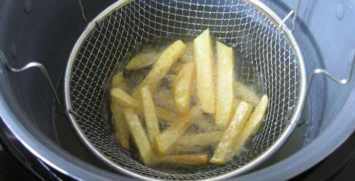 16024282a0156f04efbad082b64fa5ed Як зробити (приготувати) картоплю фрі в домашніх умовах