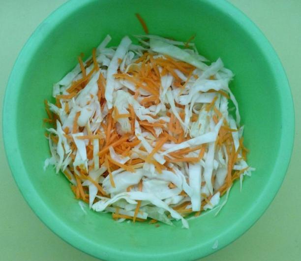  Квашена капуста швидкого приготування — 8 рецептів смачної квашеної капусти
