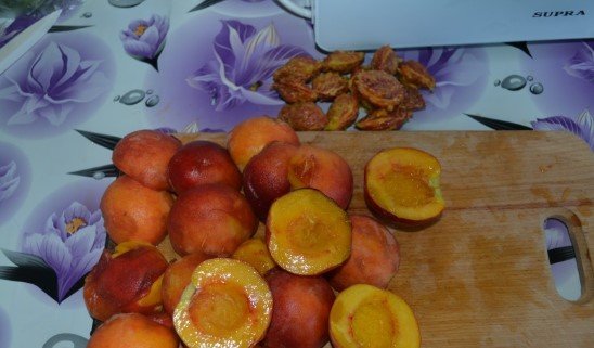 2506659519e3408ea8defae03127d856 Варення з персиків — 8 простих рецептів персикового варення на зиму