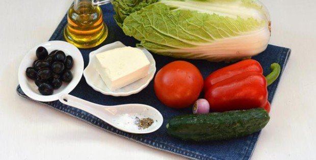 344172ffdcecd53df313846cfcaf28ce Грецький салат з листям салату: 6 простих класичних рецептів