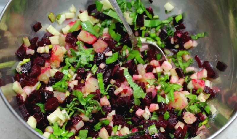  Салати з варених буряків — 7 простих і дуже смачних рецептів