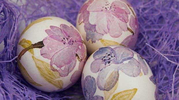 4d059dc96a251d8cafa729bfe972f8a8 Як правильно і красиво фарбувати яйця на Великдень? Нові ідеї фарбування яєць в домашніх умовах