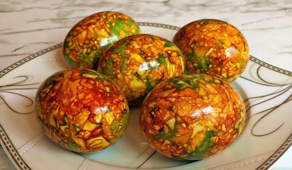5c4bf79ffa2059b179781cb10d419b86 Як правильно і красиво фарбувати яйця на Великдень? Нові ідеї фарбування яєць в домашніх умовах