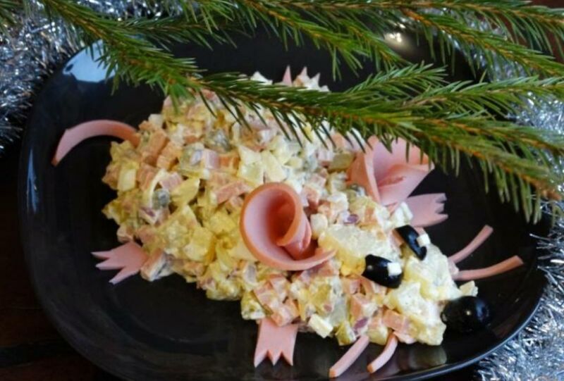 634766e6143afb9b3f9424f36c0e5c60 Салат у вигляді щура (миші) на Новий рік. Топ 8 рецептів новорічних салатів