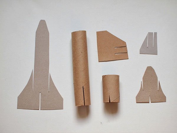 645940ab3771f53ed64a3718b42f1545 Ракета з паперу та картону для дітей: як зробити своїми руками саморобку ракету