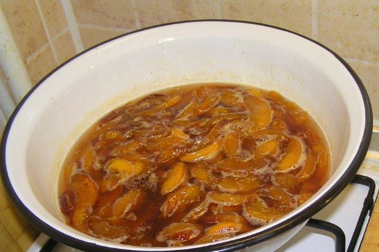 91df40c55d4e5441d43339c2ebab5126 Варення з персиків — 8 простих рецептів персикового варення на зиму