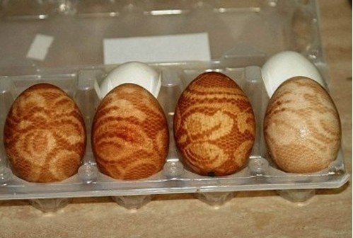 a11ef4cc4bf2c30f5a33445d38a7aecf Як правильно і красиво фарбувати яйця на Великдень? Нові ідеї фарбування яєць в домашніх умовах