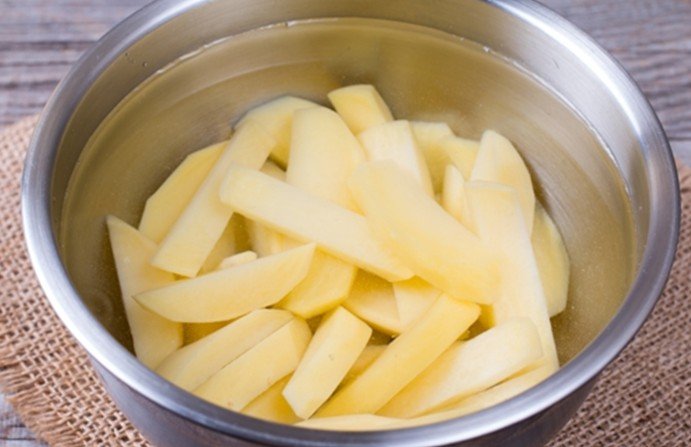 bcf15478a1f065a9cb33fdcfa82adaa4 Як зробити (приготувати) картоплю фрі в домашніх умовах