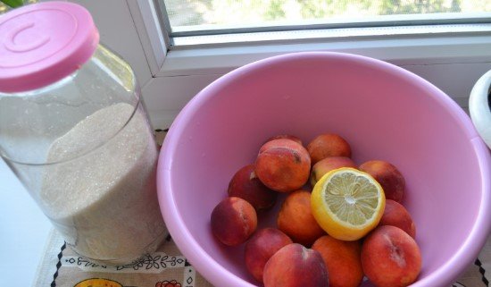 cc15c3e1eb4f17815f79cf3cb4d5e56f Варення з персиків — 8 простих рецептів персикового варення на зиму