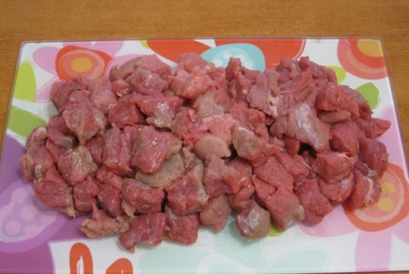 cfa47239d2a7f95f869a143a5d962868 Як приготувати гуляш з яловичини, щоб мясо було мяким? 7 рецептів гуляшу з підливою