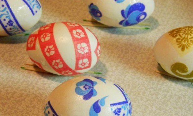 d202d61456b53329d50b90bdeae0ded8 Як правильно і красиво фарбувати яйця на Великдень? Нові ідеї фарбування яєць в домашніх умовах