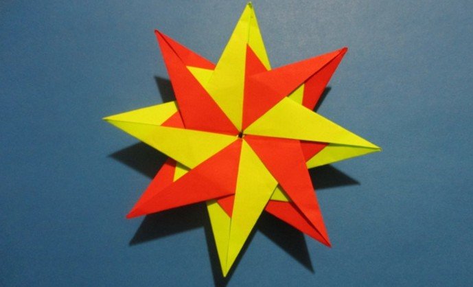 ec7886d0fcc05c208d66ca6f5f650cd9 Обємна зірка з паперу — як скласти + шаблони (схеми) для вирізання