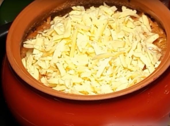 efd0889b06f9a7a9f99fbbb5daab7881 Свинина з картоплею в духовці — прості і смачні рецепти