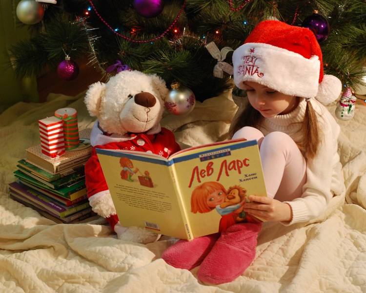 fb540e1a38d03acbdf3616b2060b6f9d Що подарувати дитині на Новий рік 2020: кращі ідеї подарунків