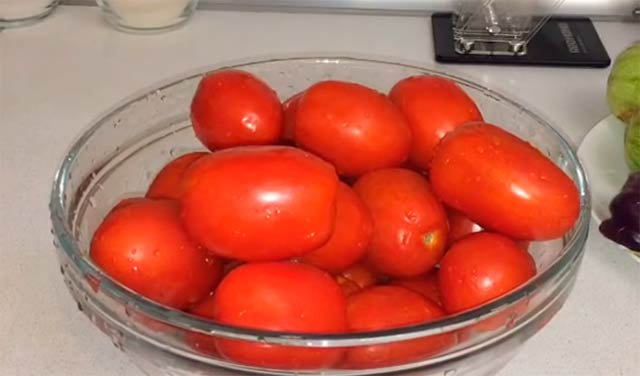 pomidory na zimu s kabachkami   4 recepta zagotovok92 Помідори на зиму з кабачками — 4 рецепти заготовок