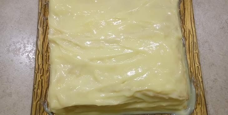 tort napoleon iz gotovogo sloenogo testa   legkie i bystrye recepty13 Торт Наполеон з готового листкового тіста легкі і швидкі рецепти