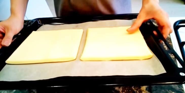 tort napoleon iz gotovogo sloenogo testa   legkie i bystrye recepty18 Торт Наполеон з готового листкового тіста легкі і швидкі рецепти