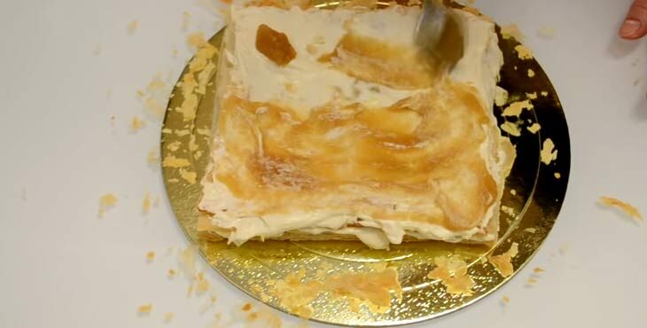 tort napoleon iz gotovogo sloenogo testa   legkie i bystrye recepty32 Торт Наполеон з готового листкового тіста легкі і швидкі рецепти