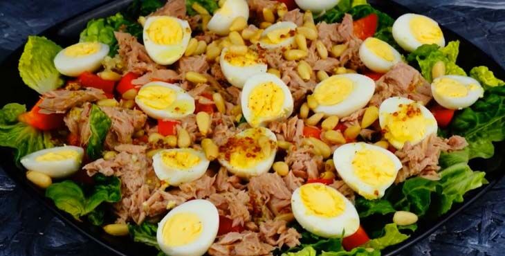 salaty s konservirovannym tuncom po klassicheskim receptam46 Салати з консервованим тунцем за класичними рецептами