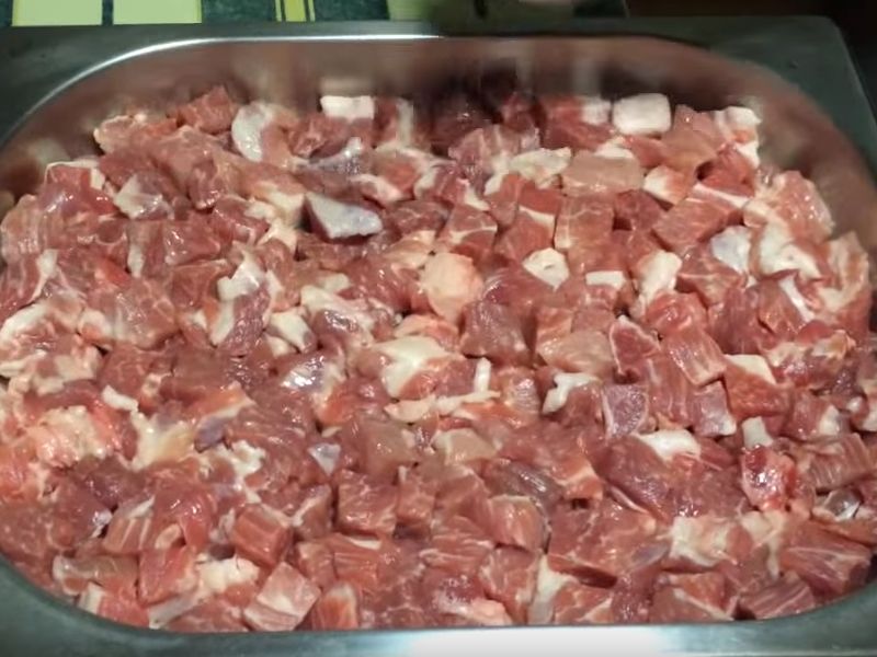 2556853320fdf2dd2ac2fbdffc071426 Свинина в духовці. Як смачно запекти свинину, щоб мясо було мяким і соковитим