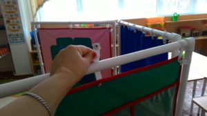 bb3fffff2162cbb21cbbbcbd1755df59 Ширма з пластикових труб для дитячого садка: як зробити своїми руками