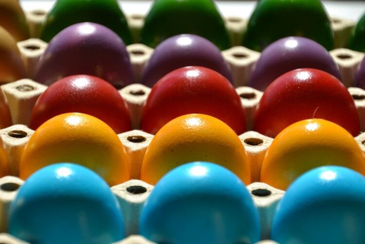 c1ef825084d828265b1ac0bc644b5f62 Як пофарбувати яйця на Великдень, використовуючи натуральні (природні) барвники