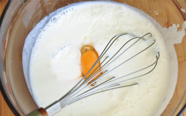f7a4e1dec31f38595d7b4da64977f6cb Як приготувати млинці — рецепти млинців на молоці приготованих з різними добавками