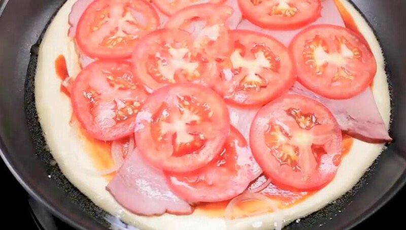 25fed49addb77a6343b6f3585aa9d808 Піца на сковороді за 10 хвилин — рецепти дуже швидкою і смачної піци