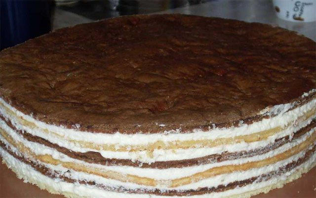 61e7565b825bc674dc789af11d17f252 Прості торти на 8 березня в домашніх умовах — рецепти кращих святкових тортів з фото