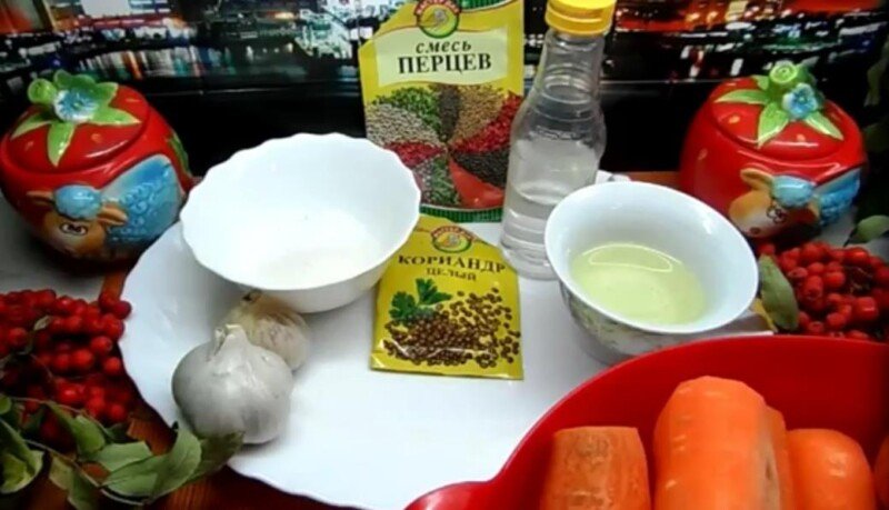 6249f02619950785f0d930a7b258b65f Морква по корейськи — найсмачніші рецепти швидкого приготування в домашніх умовах