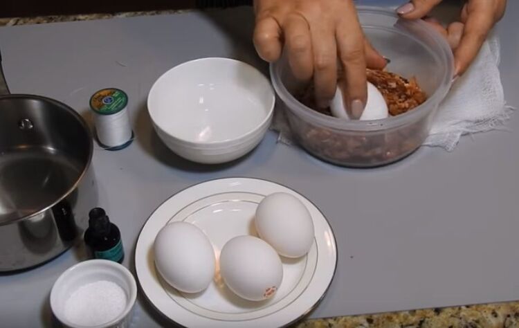 033a5c56fb77f041f3272bd4480abbff Мармурові яйця на Великдень: 5 способів фарбування своїми руками