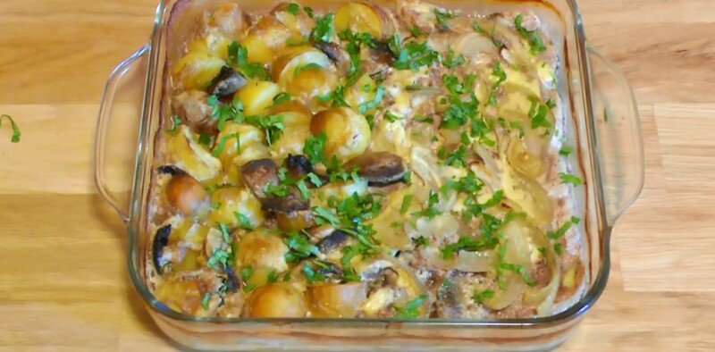 4846462c6a198358b9183d9cdac04a46 Свинина з картоплею в духовці – прості і смачні рецепти картоплі зі свининою