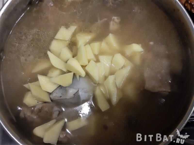 ac567fa4aad6c1b17148a56d3507f513 Гороховий суп з яловичиною — класичний рецепт