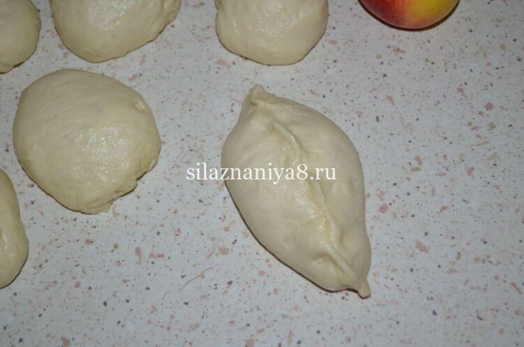 47364c6107eb461fdbb25cd430f786d2 Пиріжки з яблуками в духовці — прості рецепти з дріжджового тіста